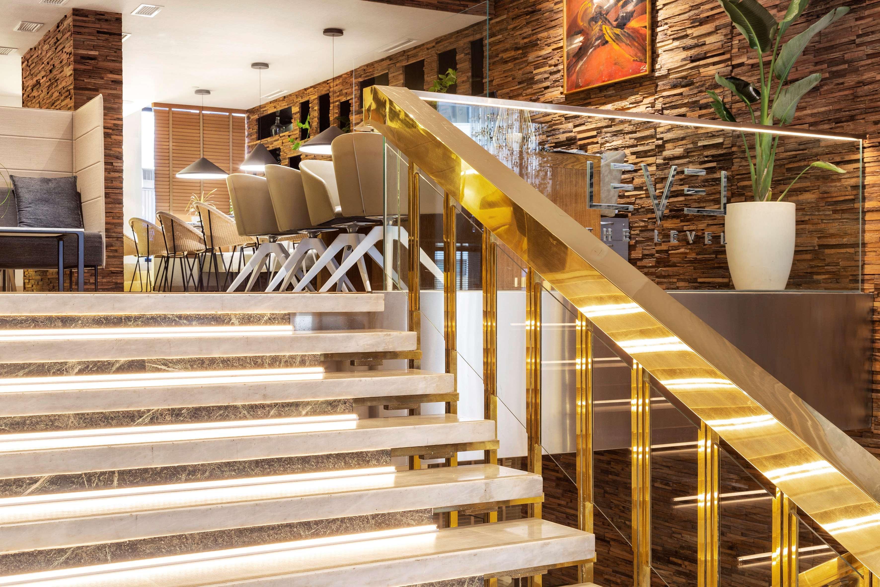 Melia Madrid Princesa Экстерьер фото